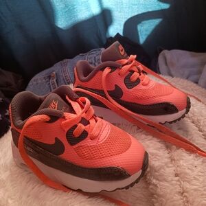 Nike Kids' Vibrant Orange and Charcoal Sneakers